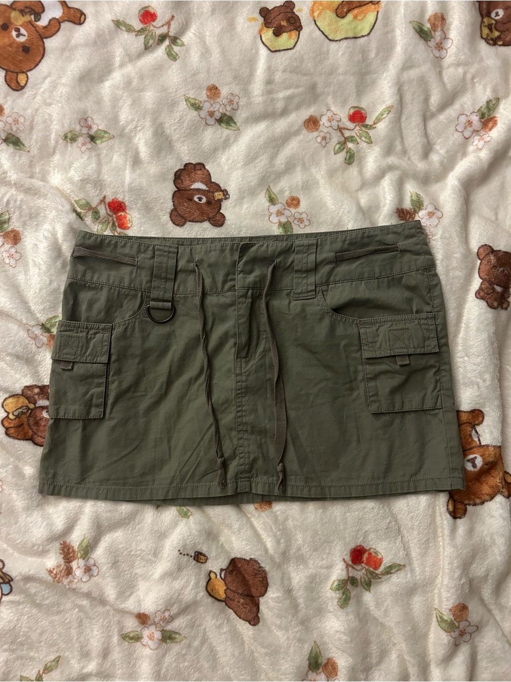 Y2K skirt